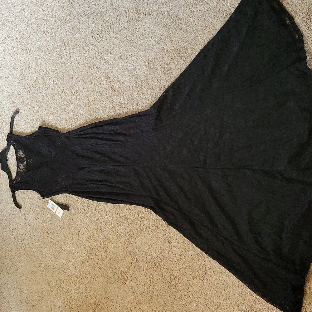 Sexy black lace mermaid gown